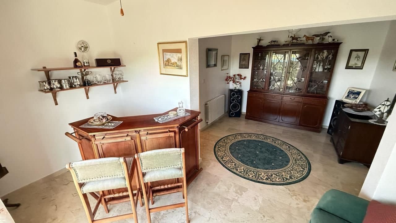 5 soverom Villa til salgs i Orihuela Costa med svømmebasseng garasje - € 635 000 (Ref: 10108930)