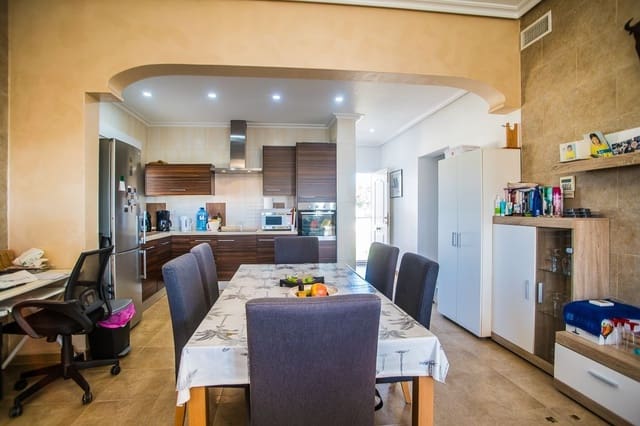 4 soverom Villa til salgs i Catral med svømmebasseng - € 430 000 (Ref: 10114604)