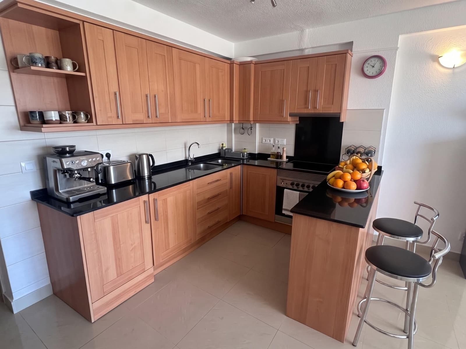 Studio te koop in Guardamar del Segura met zwembad - € 99.900 (Ref: 10118754)