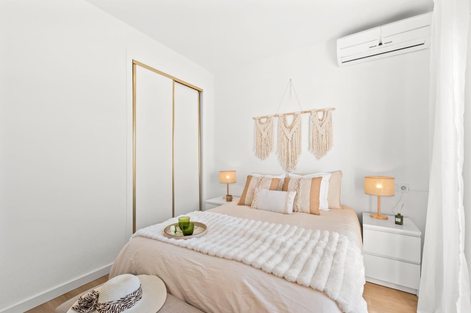 2 bedroom Semi-detached Villa for sale in Orihuela Costa with pool - € 229,800 (Ref: 10123444)