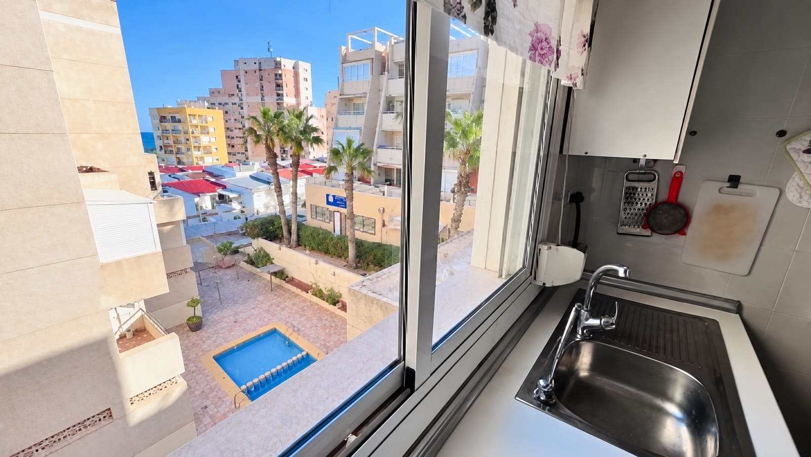 2 sovrum Takvåning till salu i Torrevieja med pool - 154 990 € (Ref: 10127703)