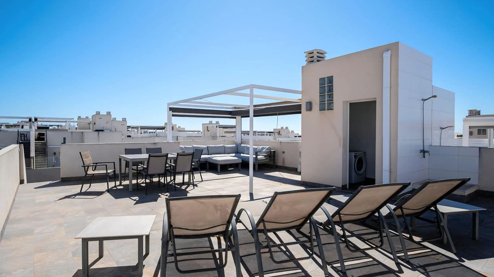 3 soveværelse Bungalow til salg i Torrevieja med swimmingpool garage - € 275.000 (Ref: 10131233)