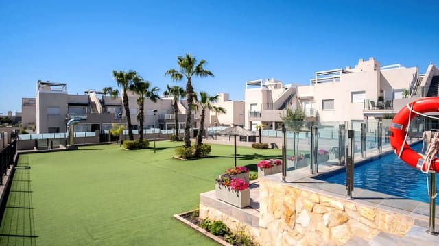 3 camera da letto Bungalow in vendita in Parque Acuático - Sector 25, Torrevieja con piscina garage - 275.000 € (Rif: 10131233)