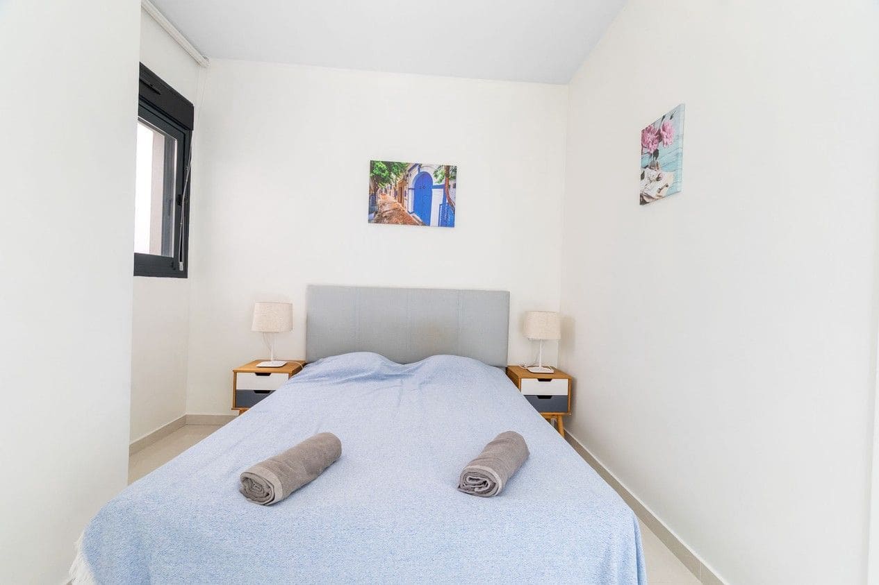 3 soveværelse Lejlighed til salg i Torrevieja med swimmingpool - € 229.000 (Ref: 10131234)