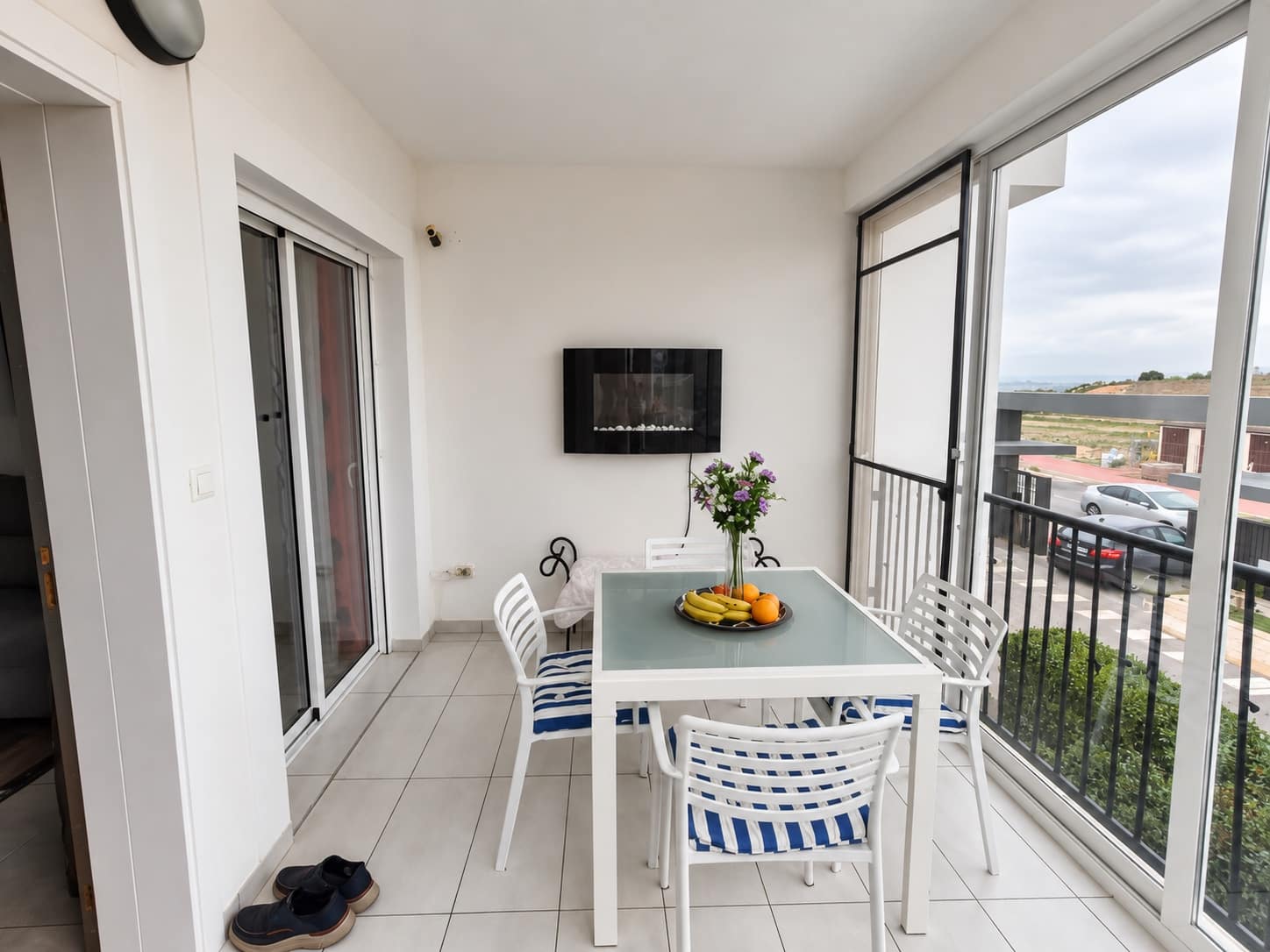 Bungalow de 2 habitaciones en Torrevieja en venta con piscina garaje - 231.000 € (Ref: 10141679)
