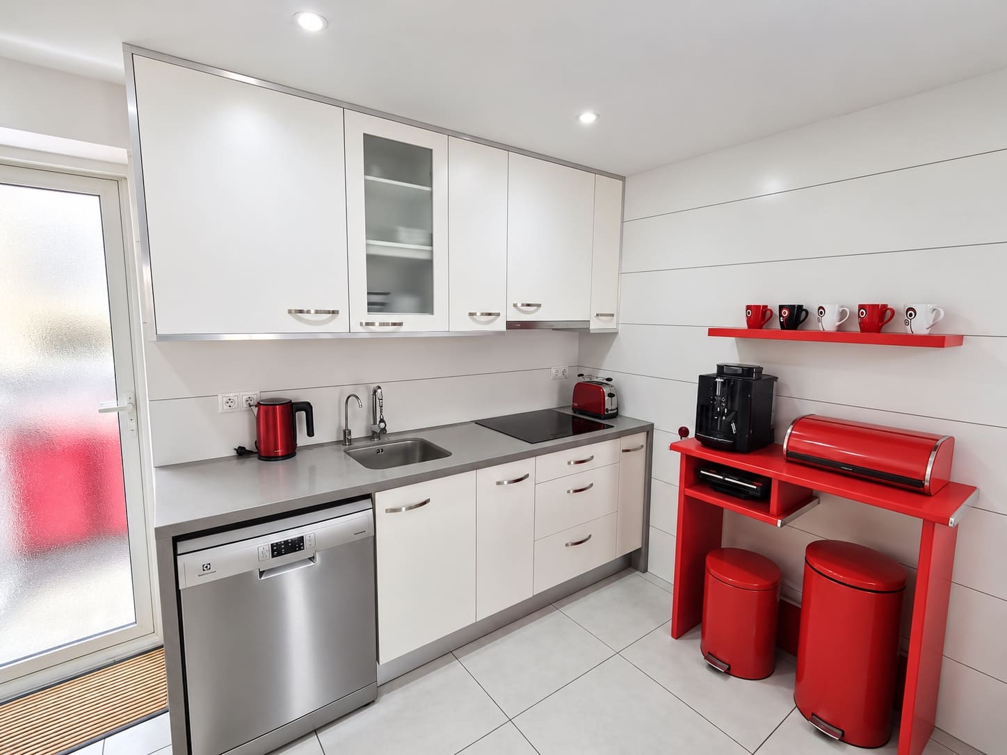 Bungalow de 2 habitaciones en Torrevieja en venta con piscina garaje - 231.000 € (Ref: 10141679)