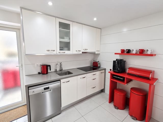 Bungalow de 2 habitaciones en Parque Acuático - Sector 25, Torrevieja en venta con piscina garaje - 231.000 € (Ref: 10141679)