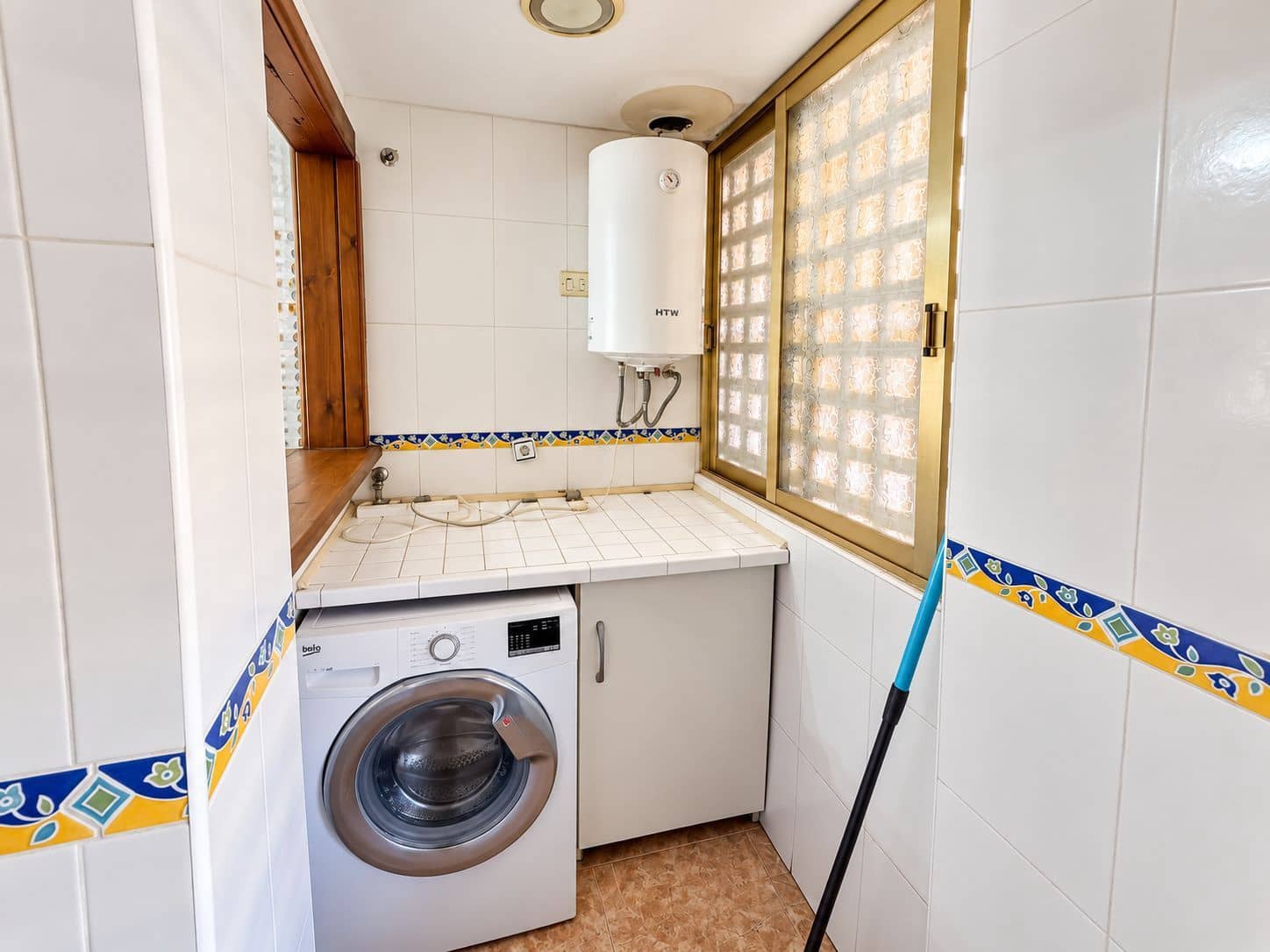 2 soverom Leilighet til salgs i Torrevieja med svømmebasseng - € 135 000 (Ref: 10145765)