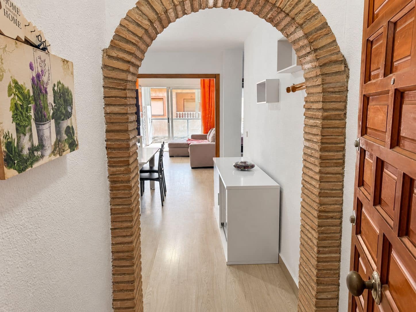 2 soverom Leilighet til salgs i Torrevieja med svømmebasseng - € 135 000 (Ref: 10145765)