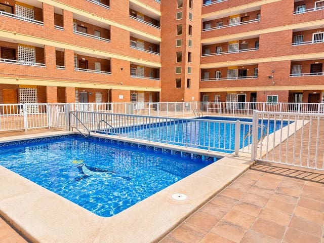2 chambre Appartement à vendre à Playa de los Náufragos, Torrevieja avec piscine - 135 000 € (Ref: 10145765)