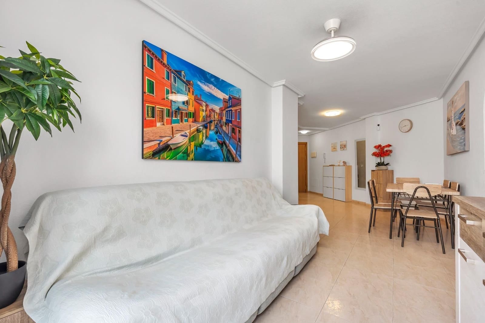 3 chambre Penthouse à vendre à Torrevieja avec piscine - 189 000 € (Ref: 10157252)