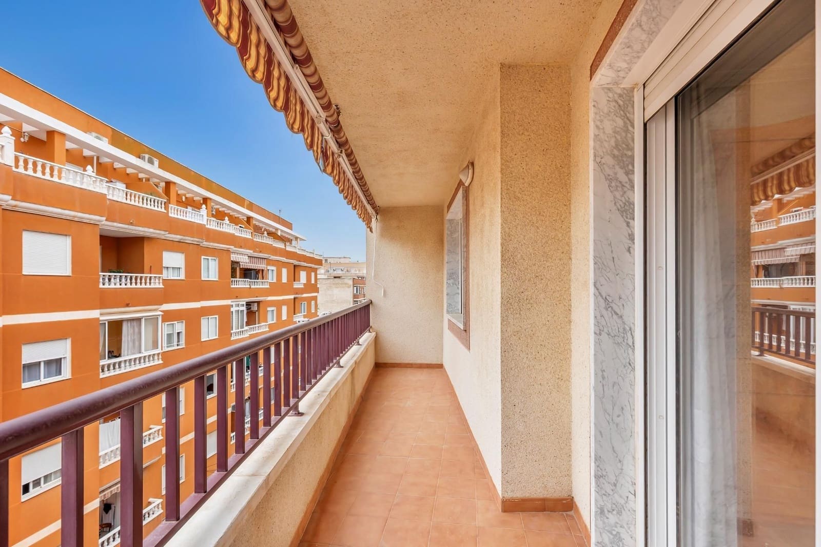 2 chambre Appartement à vendre à Torrevieja avec garage - 139 900 € (Ref: 10157253)