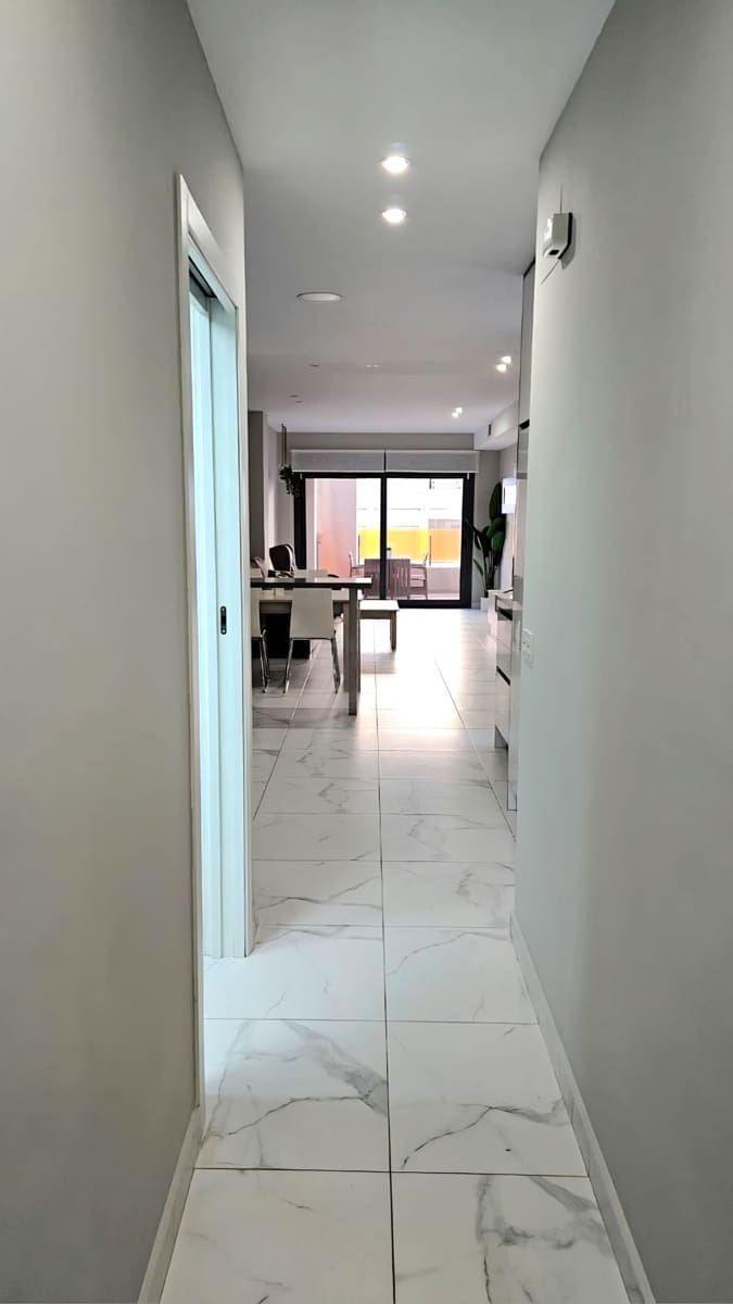 2 makuuhuone Huoneisto myytävänä paikassa Torrevieja - 260 000 € (Ref: 9640681)