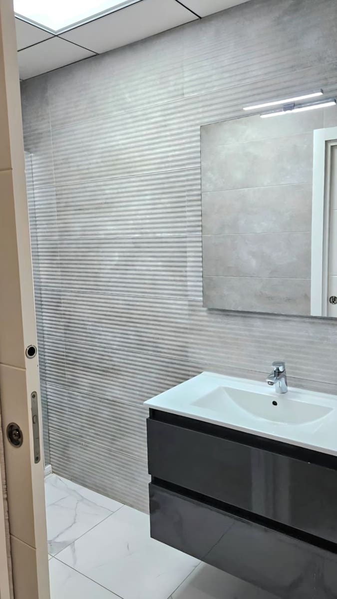 2 makuuhuone Huoneisto myytävänä paikassa Torrevieja - 260 000 € (Ref: 9640681)