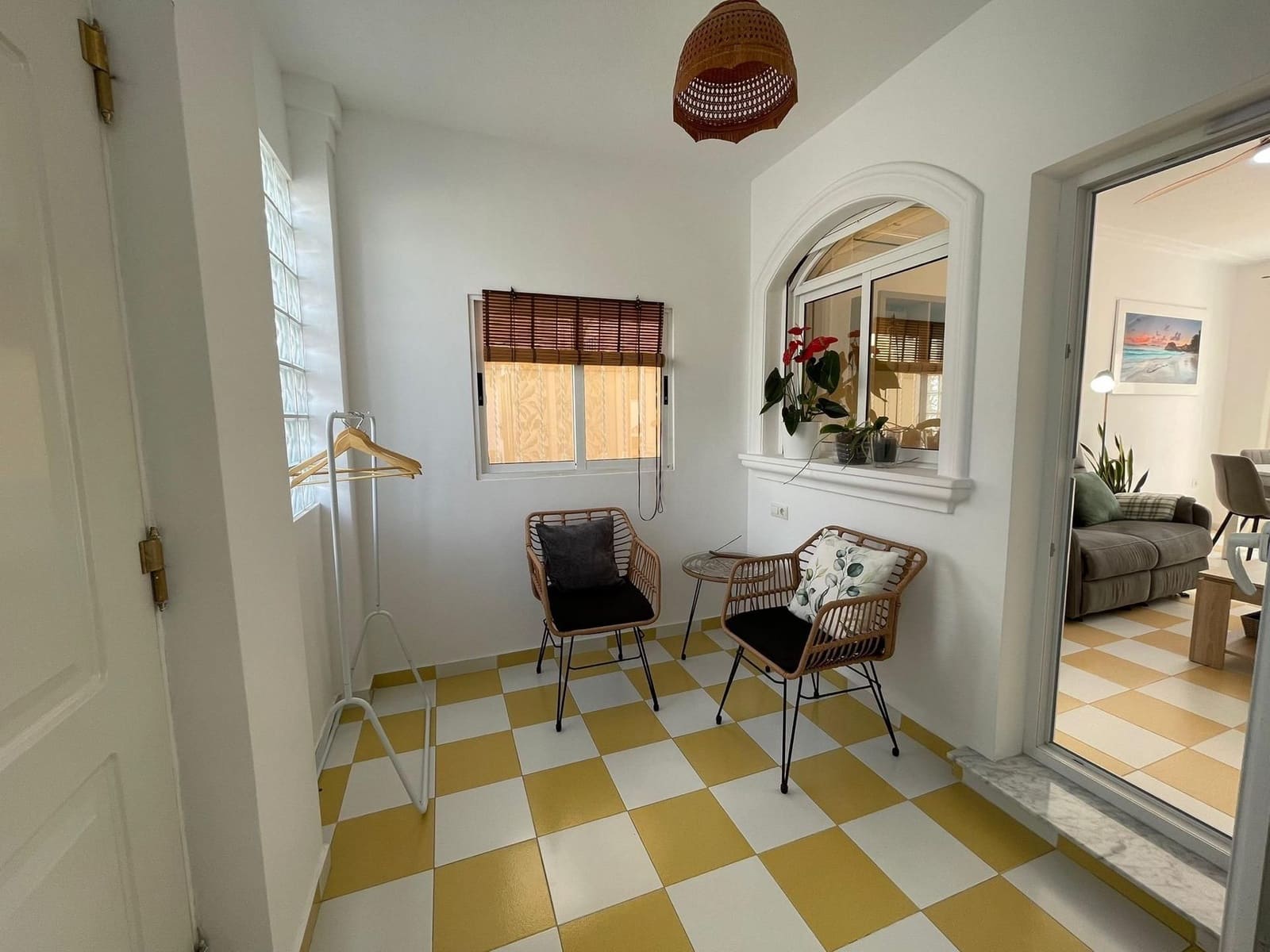 4 slaapkamer Villa te koop in Torrevieja met garage - € 399.000 (Ref: 9640684)