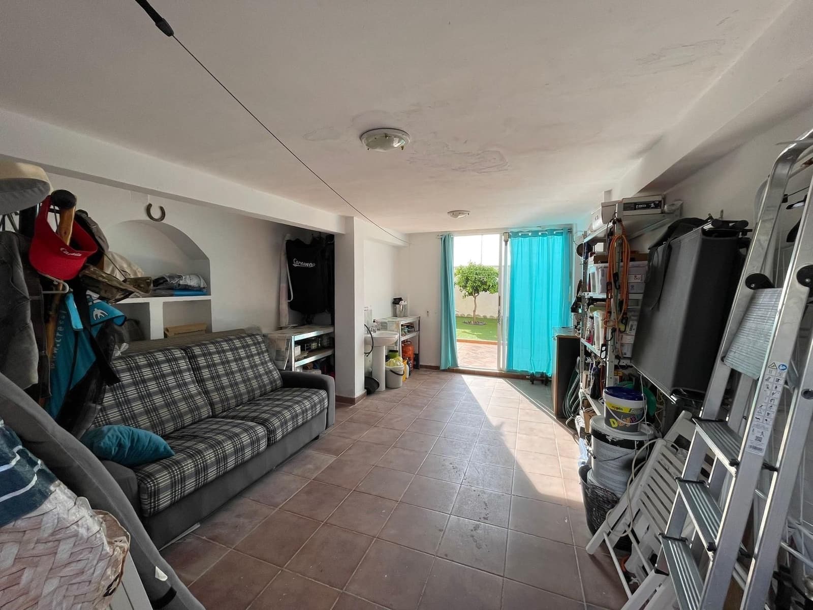 4 slaapkamer Villa te koop in Torrevieja met garage - € 399.000 (Ref: 9640684)