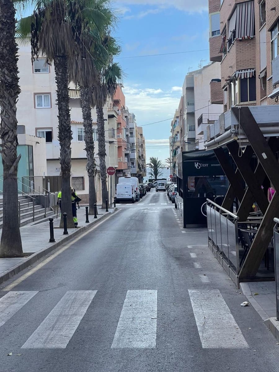 3 soverom Leilighet til salgs i Torrevieja med svømmebasseng - € 285 000 (Ref: 9640685)