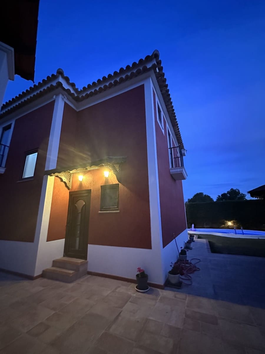 4 sovrum Villa till salu i Finestrat med pool garage - 1 050 000 € (Ref: 9640686)