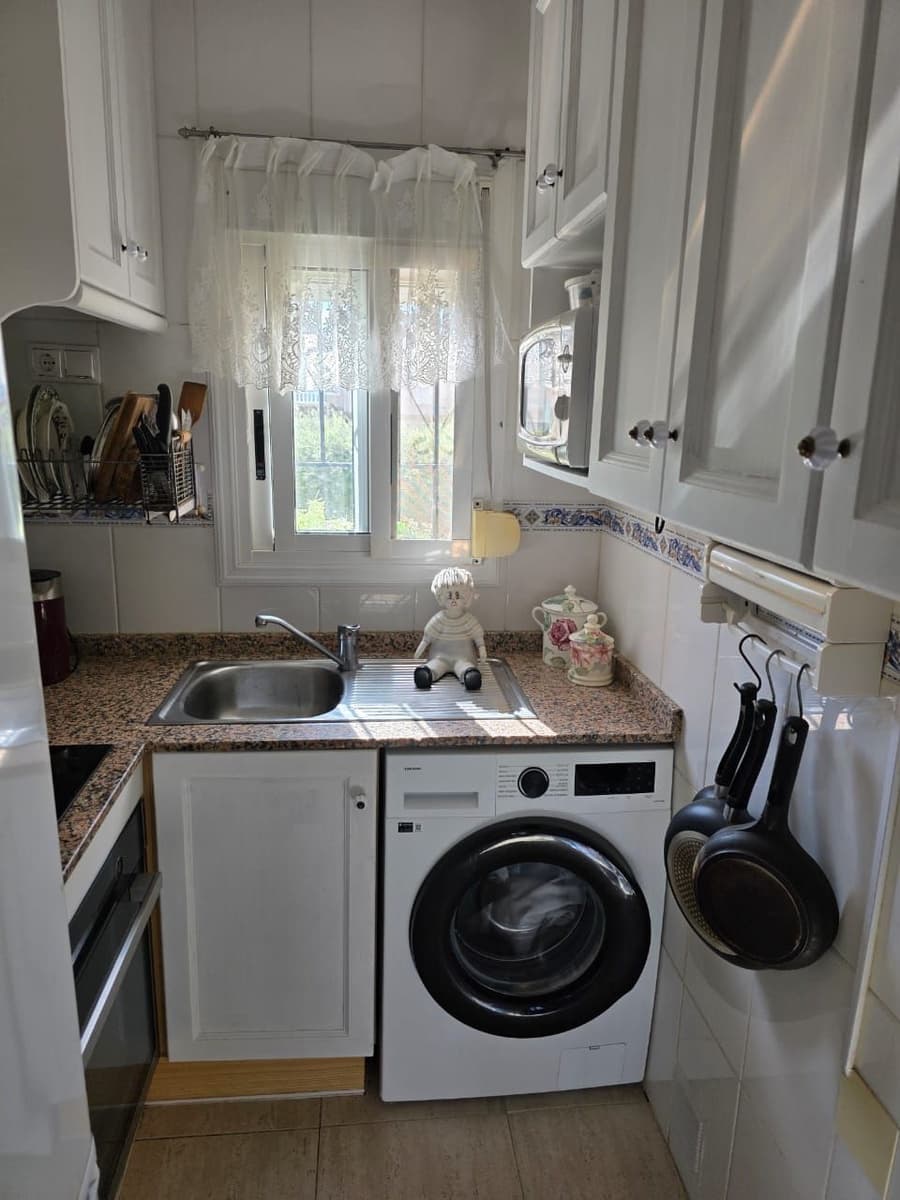 2 sovrum Bungalow till salu i Torrevieja med pool - 179 000 € (Ref: 9640690)