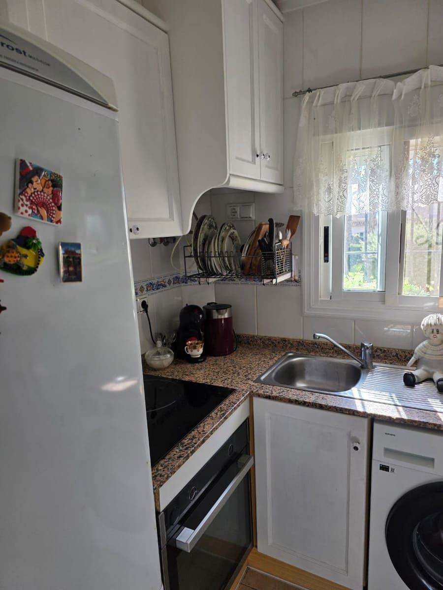 2 sovrum Bungalow till salu i Torrevieja med pool - 179 000 € (Ref: 9640690)