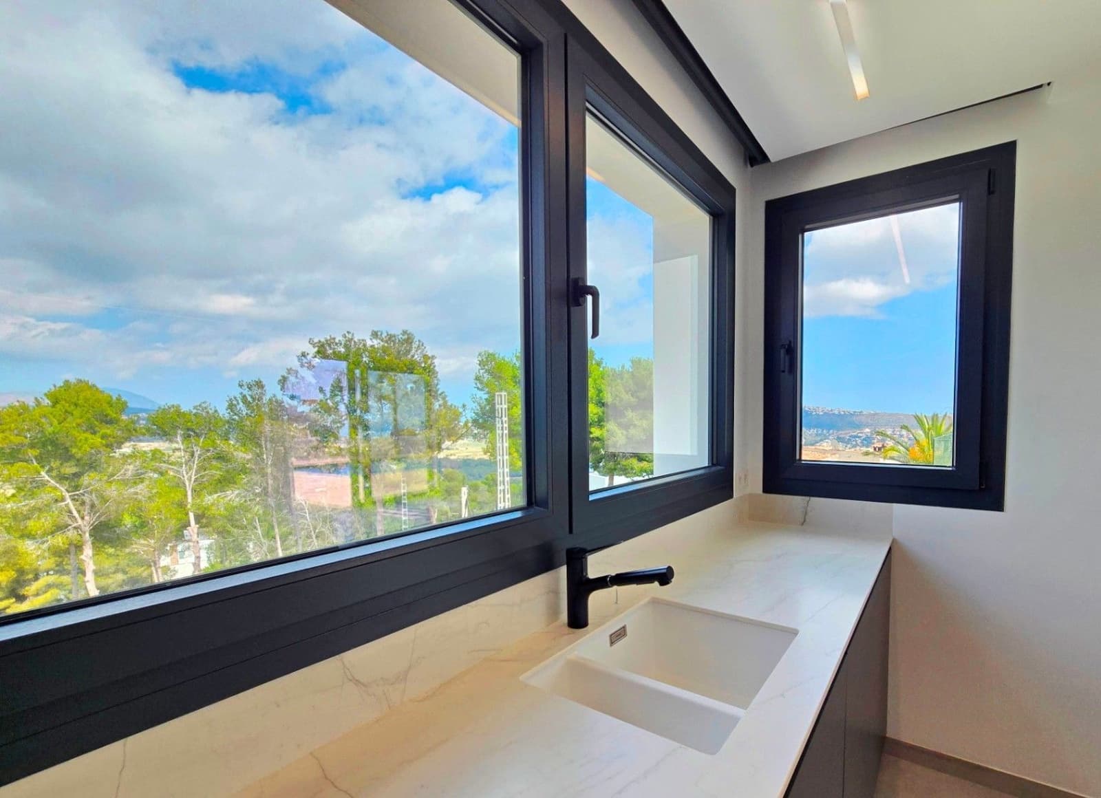 3 chambre Villa/Maison à vendre à Moraira avec piscine garage - 2 250 000 € (Ref: 9640692)