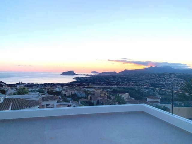 3 soverom Villa til salgs i Benitachell / Benitatxell med svømmebasseng garasje - € 2 495 000 (Ref: 9640693)