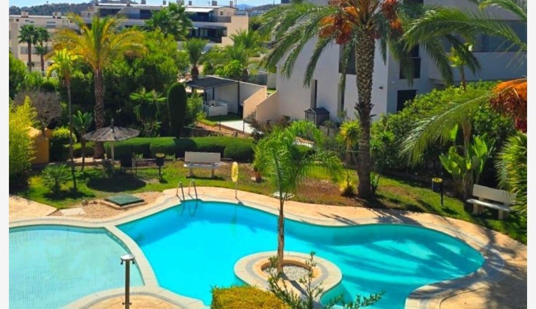 3 soveværelse Bungalow til salg i Finestrat med swimmingpool garage - € 340.000 (Ref: 9640695)