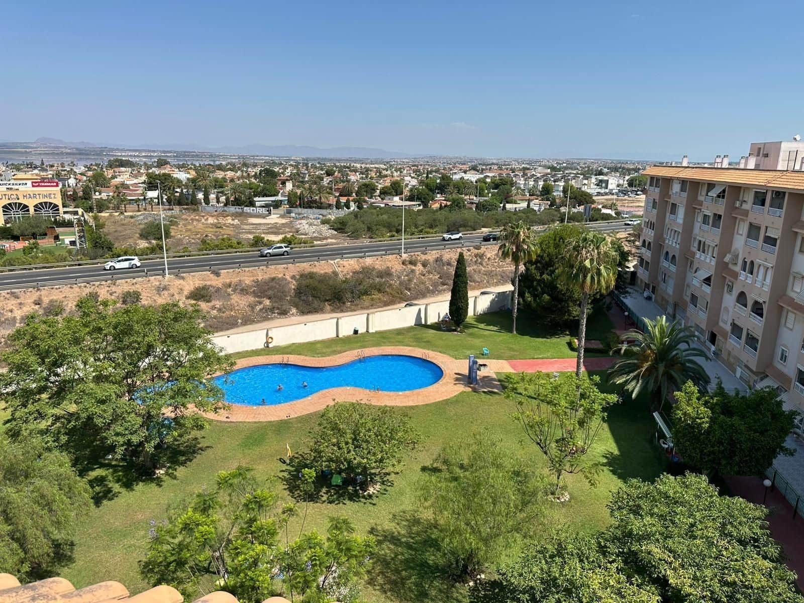 2 soverom Leilighet til salgs i Torrevieja med svømmebasseng - € 144 000 (Ref: 9640697)