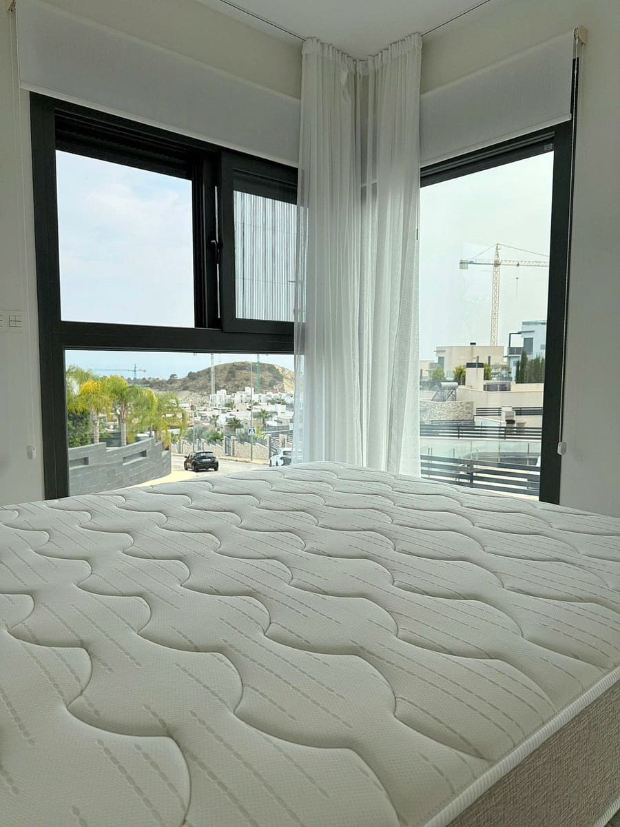 5 slaapkamer Villa te koop in Finestrat met zwembad garage - € 750.000 (Ref: 9640702)