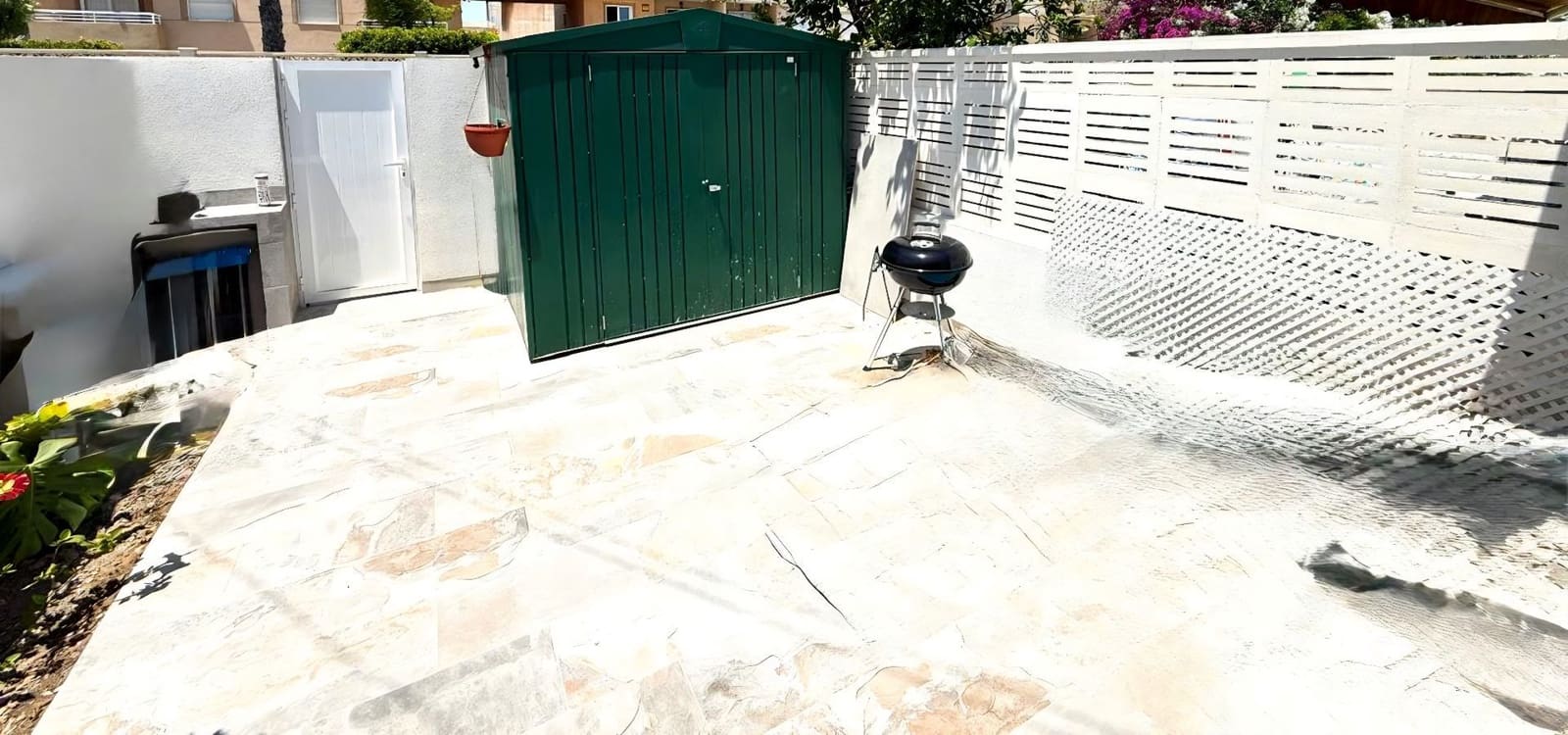 Bungalow de 3 habitaciones en Torrevieja en venta - 219.000 € (Ref: 9640704)