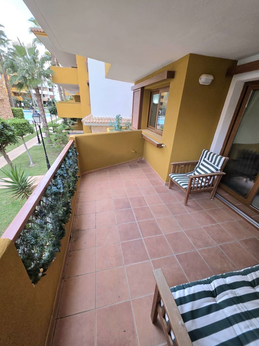 2 makuuhuone Huoneisto myytävänä paikassa Torrevieja mukana uima-altaan 
autotalli - 215 000 € (Ref: 9640706)