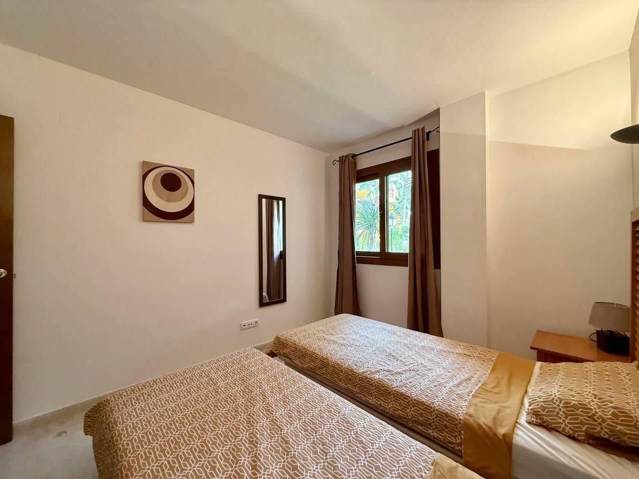 2 soveværelse Lejlighed til salg i Torrevieja med swimmingpool garage - € 259.900 (Ref: 9640707)