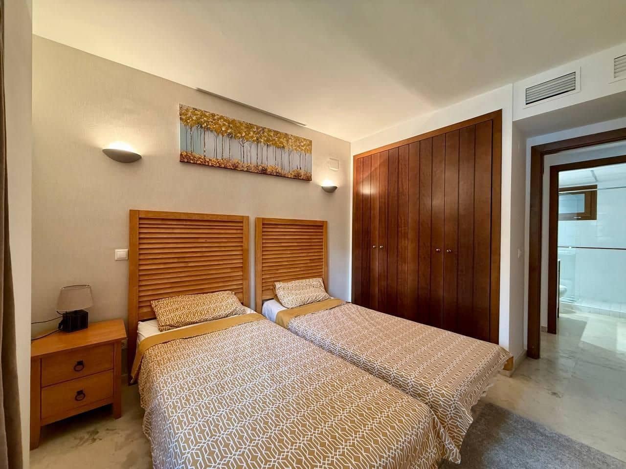 2 soveværelse Lejlighed til salg i Torrevieja med swimmingpool garage - € 259.900 (Ref: 9640707)