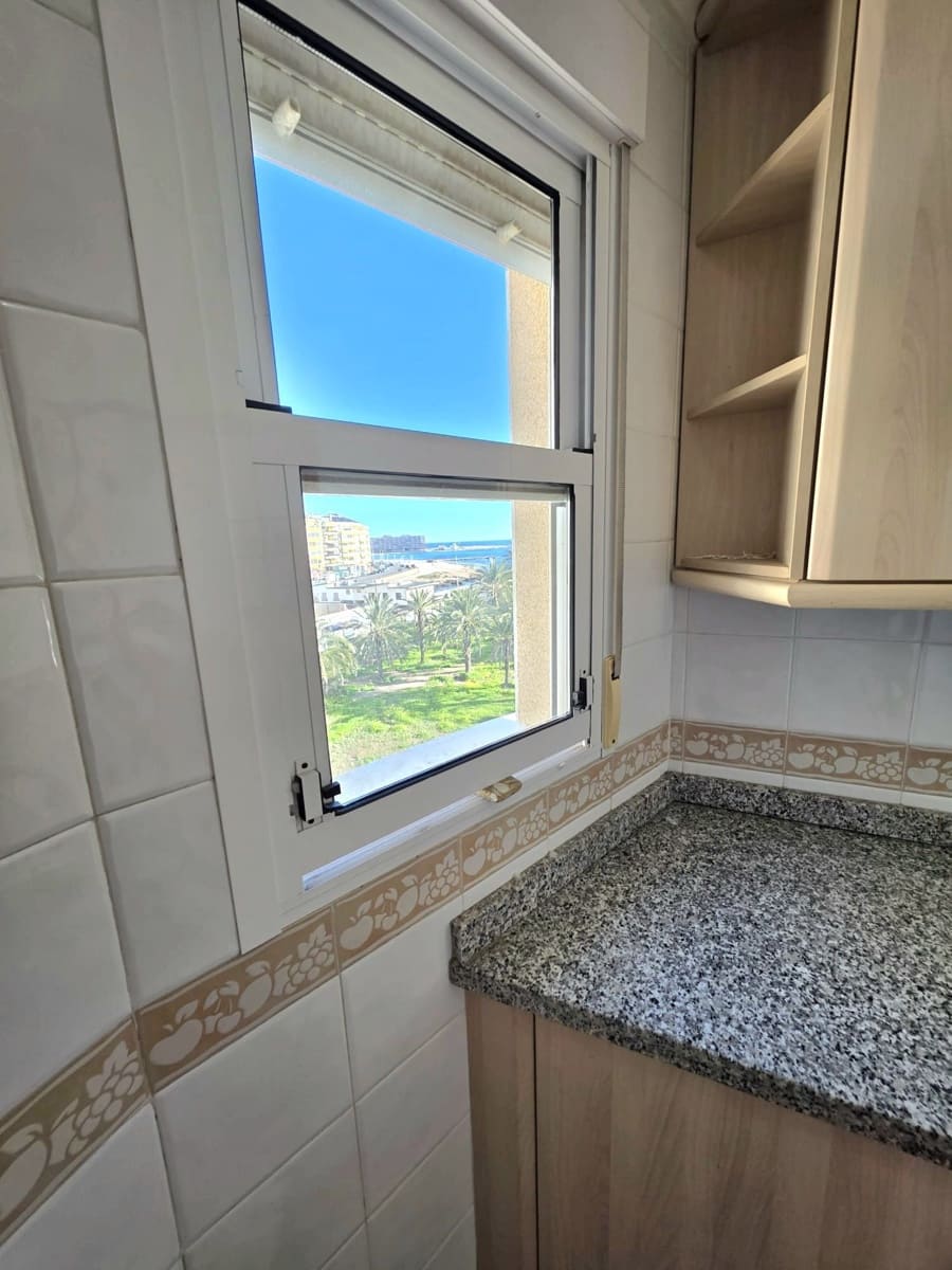 3 makuuhuone Huoneisto myytävänä paikassa Torrevieja - 245 000 € (Ref: 9640711)