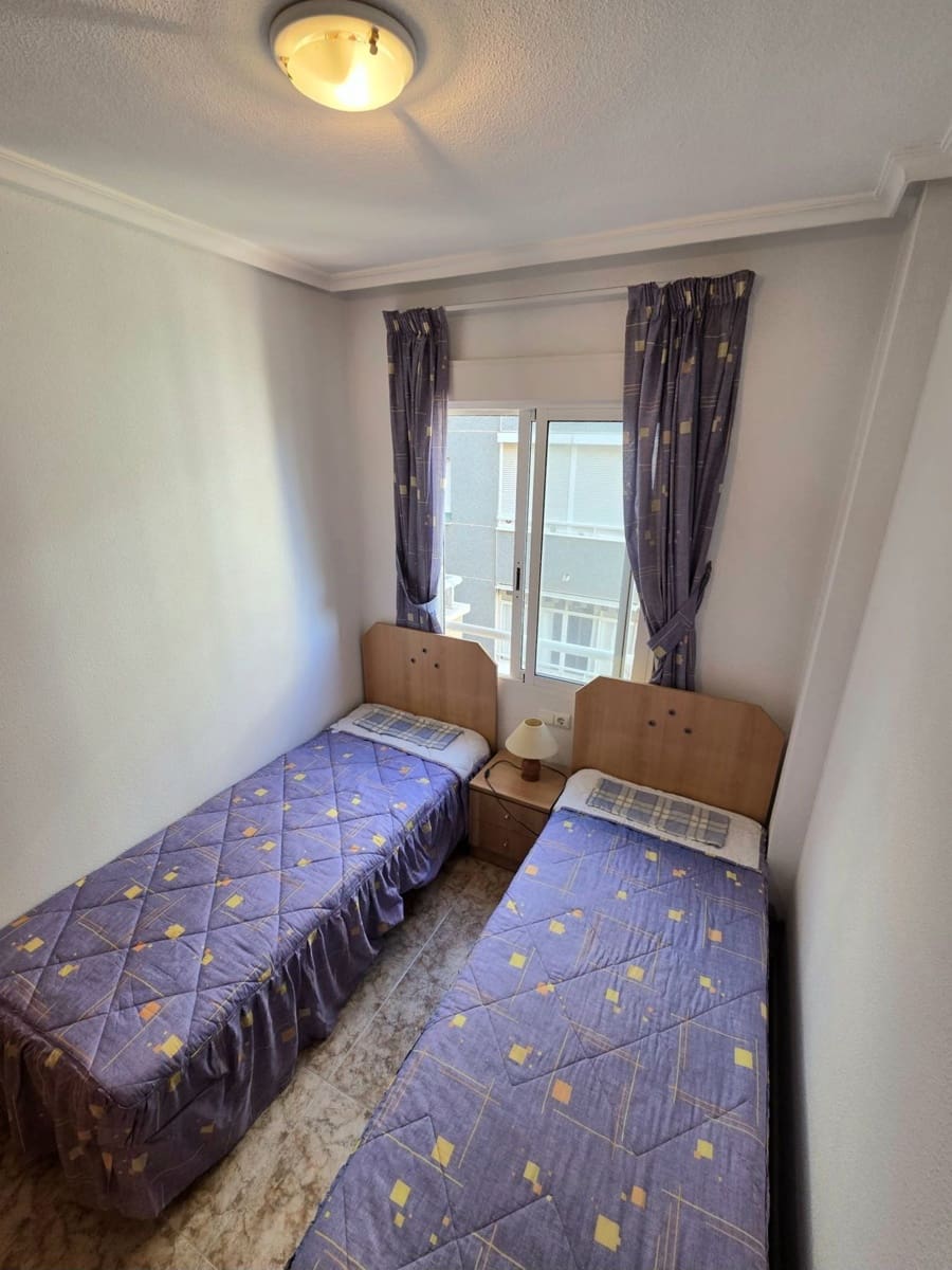 3 makuuhuone Huoneisto myytävänä paikassa Torrevieja - 245 000 € (Ref: 9640711)