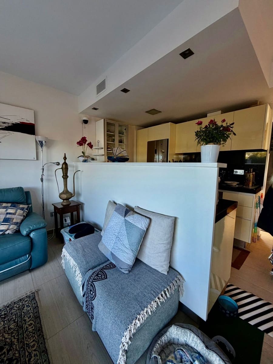 3 chambre Appartement à vendre à Torrevieja avec piscine - 295 000 € (Ref: 9640712)