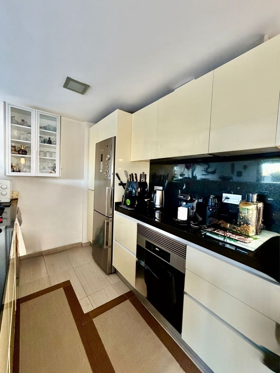 3 chambre Appartement à vendre à Torrevieja avec piscine - 295 000 € (Ref: 9640712)