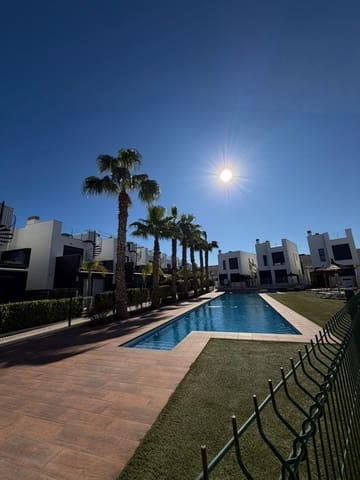 3 camera da letto Appartamento in vendita in Torrevieja con piscina - 295.000 € (Rif: 9640712)