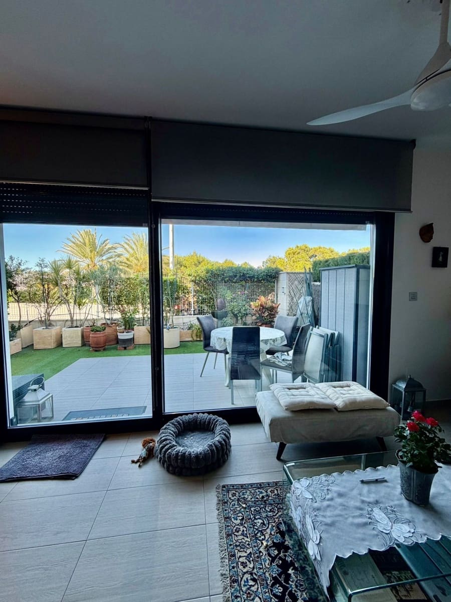 3 chambre Appartement à vendre à Torrevieja avec piscine - 295 000 € (Ref: 9640712)