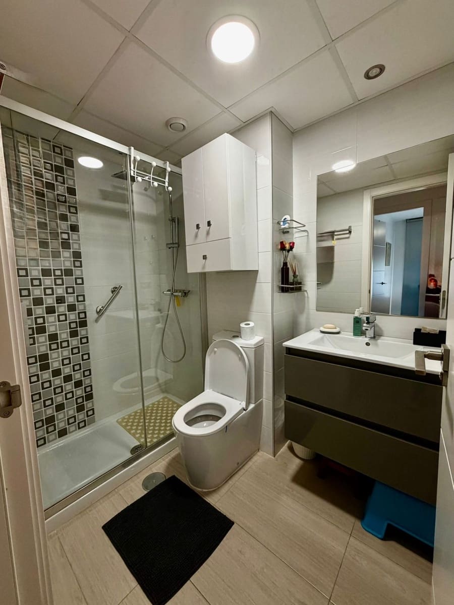 3 chambre Appartement à vendre à Torrevieja avec piscine - 295 000 € (Ref: 9640712)