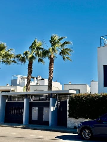 3 camera da letto Appartamento in vendita in Torrevieja con piscina - 295.000 € (Rif: 9640712)