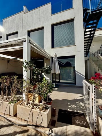 3 camera da letto Appartamento in vendita in Torrevieja con piscina - 295.000 € (Rif: 9640712)