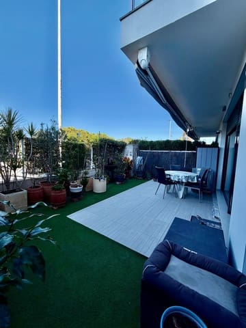 3 camera da letto Appartamento in vendita in Torrevieja con piscina - 295.000 € (Rif: 9640712)