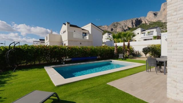 3 chambre Villa/Maison à vendre à Polop avec piscine garage - 580 000 € (Ref: 9640713)