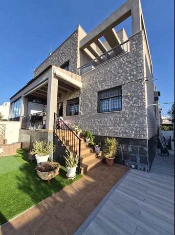 2 camera da letto Villa in vendita in Torrevieja con piscina garage - 270.000 € (Rif: 9640715)