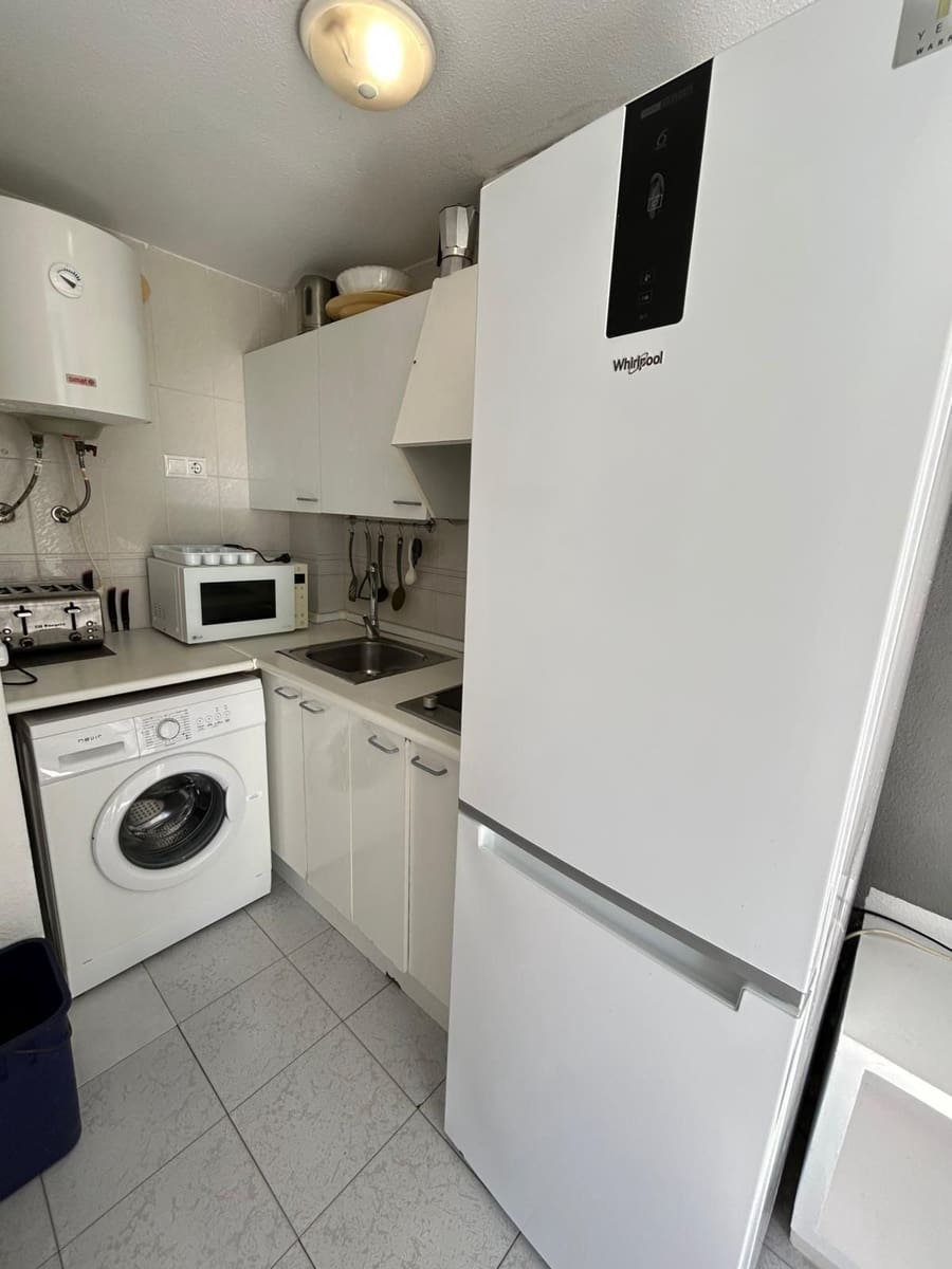 Monolocale in vendita in Torrevieja con piscina garage - 95.000 € (Rif: 9640717)