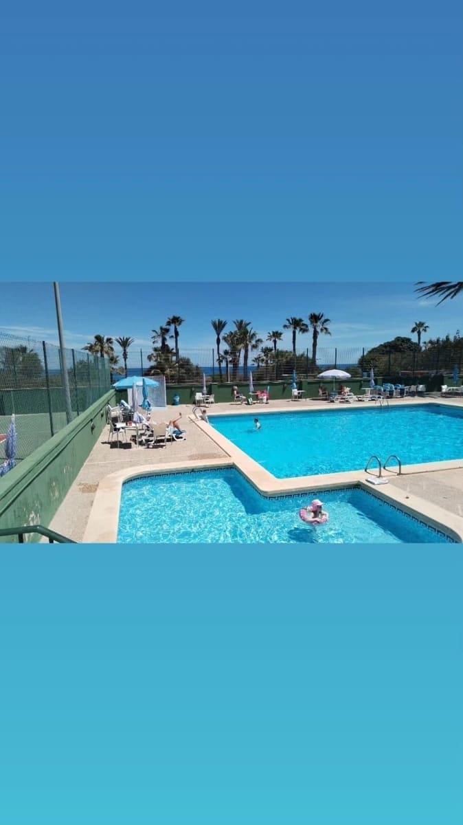 2 bedroom Apartment for sale in Torrevieja with pool - € 185,000 (Ref: 9640718)