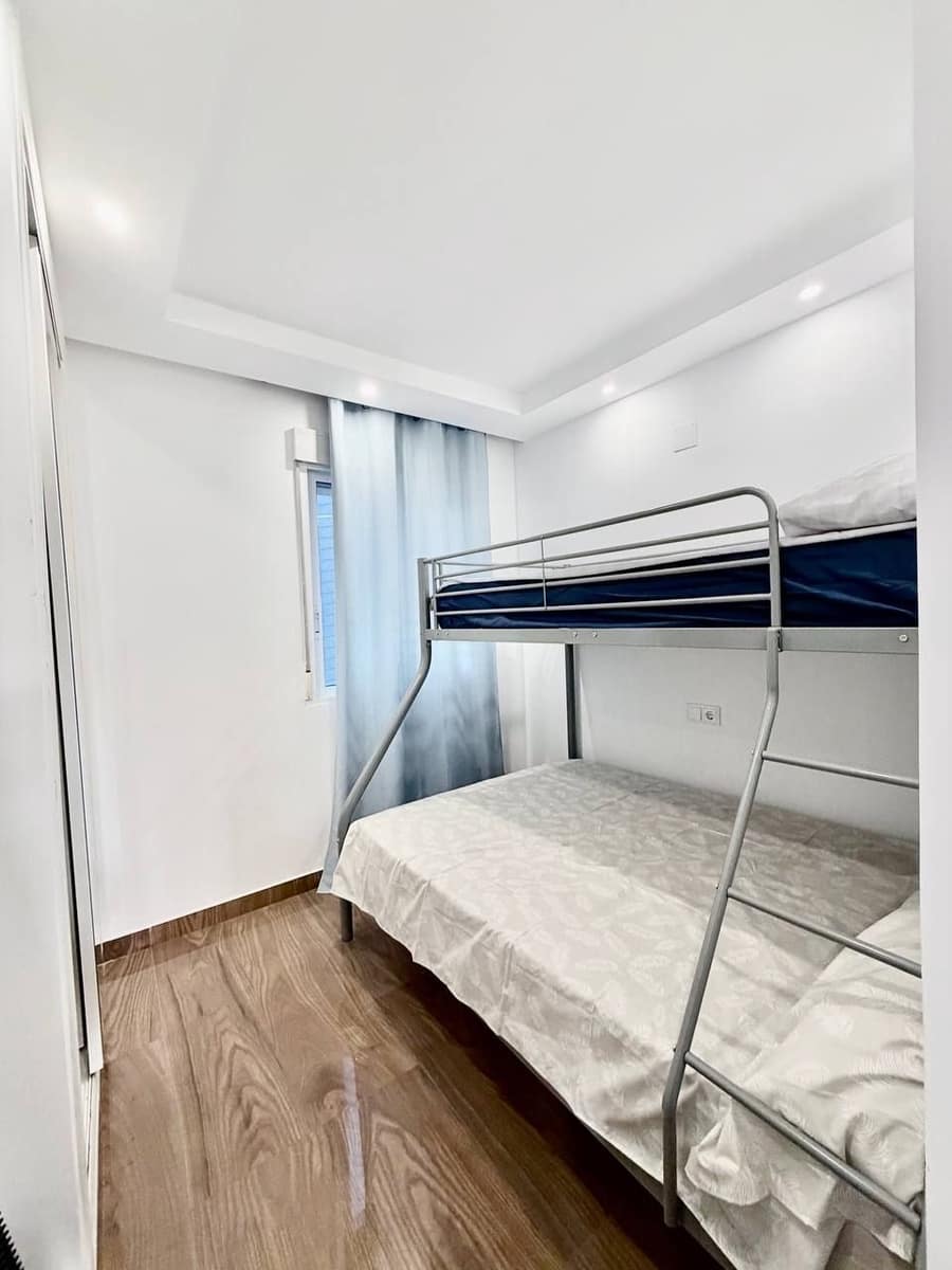 2 quarto Apartamento para venda em Torrevieja - 205 000 € (Ref: 9640720)