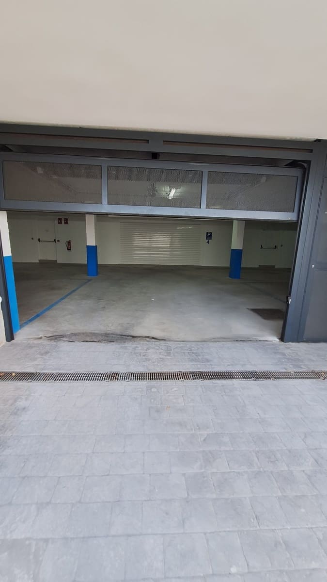 3 makuuhuone Huoneisto myytävänä paikassa Guardamar del Segura mukana uima-altaan 
autotalli - 549 950 € (Ref: 9640722)