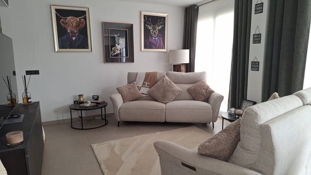 3 sovrum Lägenhet till salu i Guardamar del Segura med pool garage - 549 950 € (Ref: 9640722)